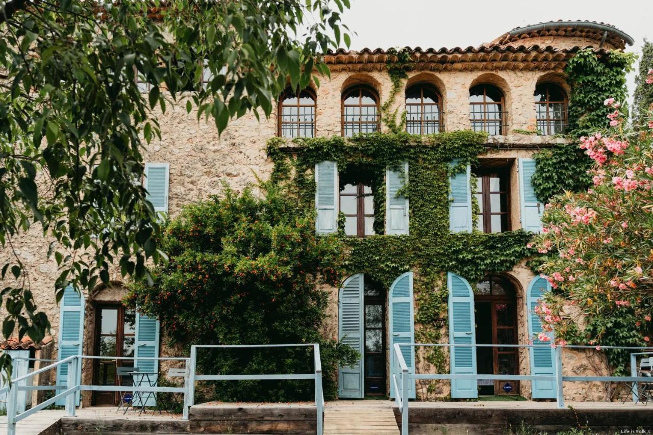 Вілла Domaine Des Bruguieres Entrecasteaux Екстер'єр фото
