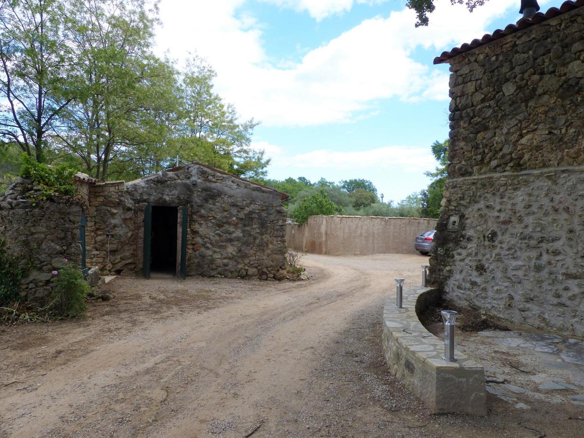 Вілла Domaine Des Bruguieres Entrecasteaux Номер фото