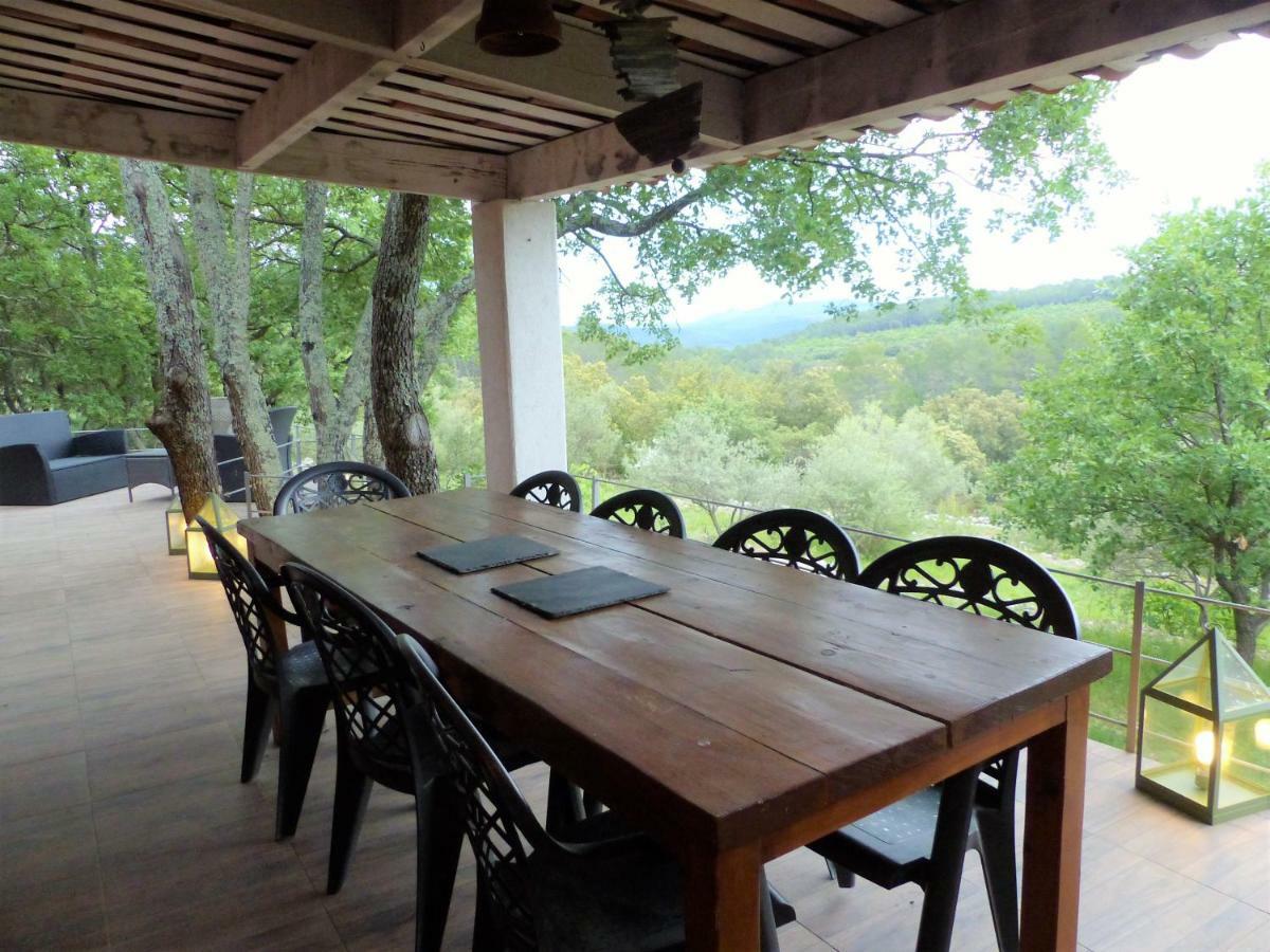 Вілла Domaine Des Bruguieres Entrecasteaux Екстер'єр фото